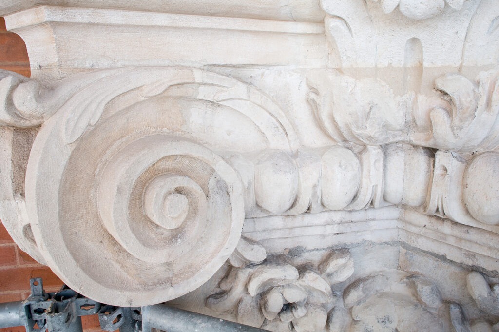 Sécurisation et restauration de la façade principale du Capitole - Toulouse,