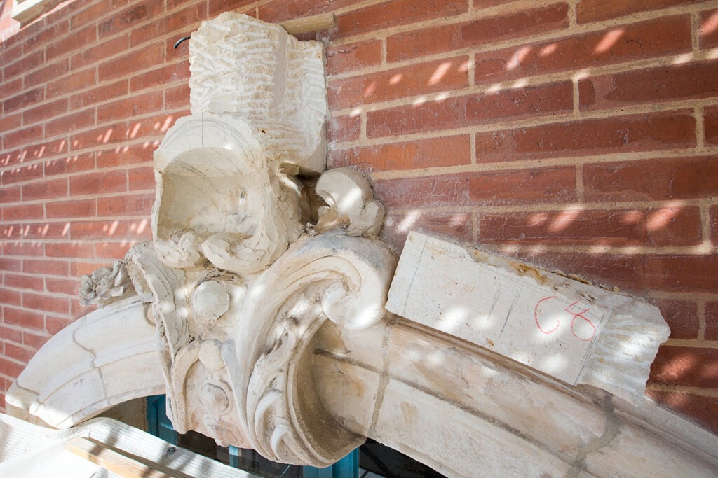 Sécurisation et restauration de la façade principale du Capitole - Toulouse,