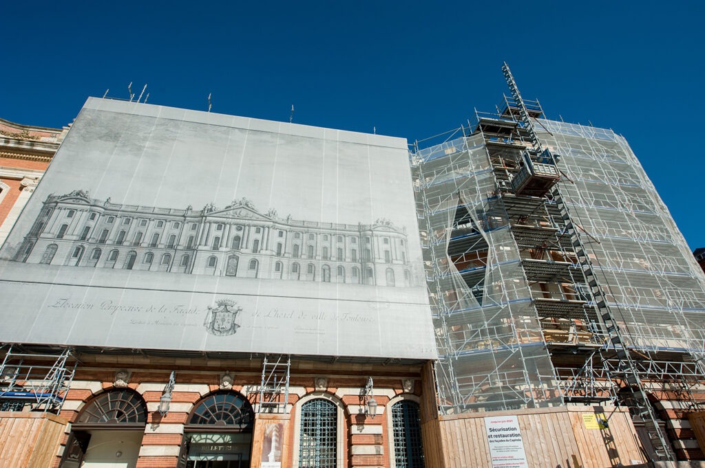 Sécurisation et restauration de la façade principale du Capitole - Toulouse,