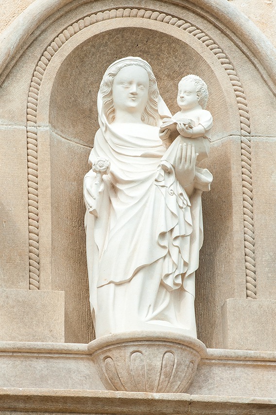 Restauration de la façade principale de la Basilique Notre-Dame du Spasme (Lot sculpture)